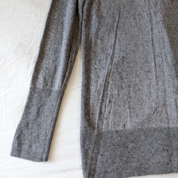 Banana Republic Wool Blend V Neck Button Down Cardigan Pockets Small - Picture 7 of 11